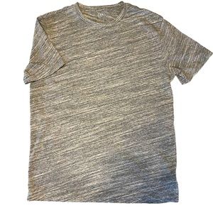 Men’s medium Gap T-shirt gray